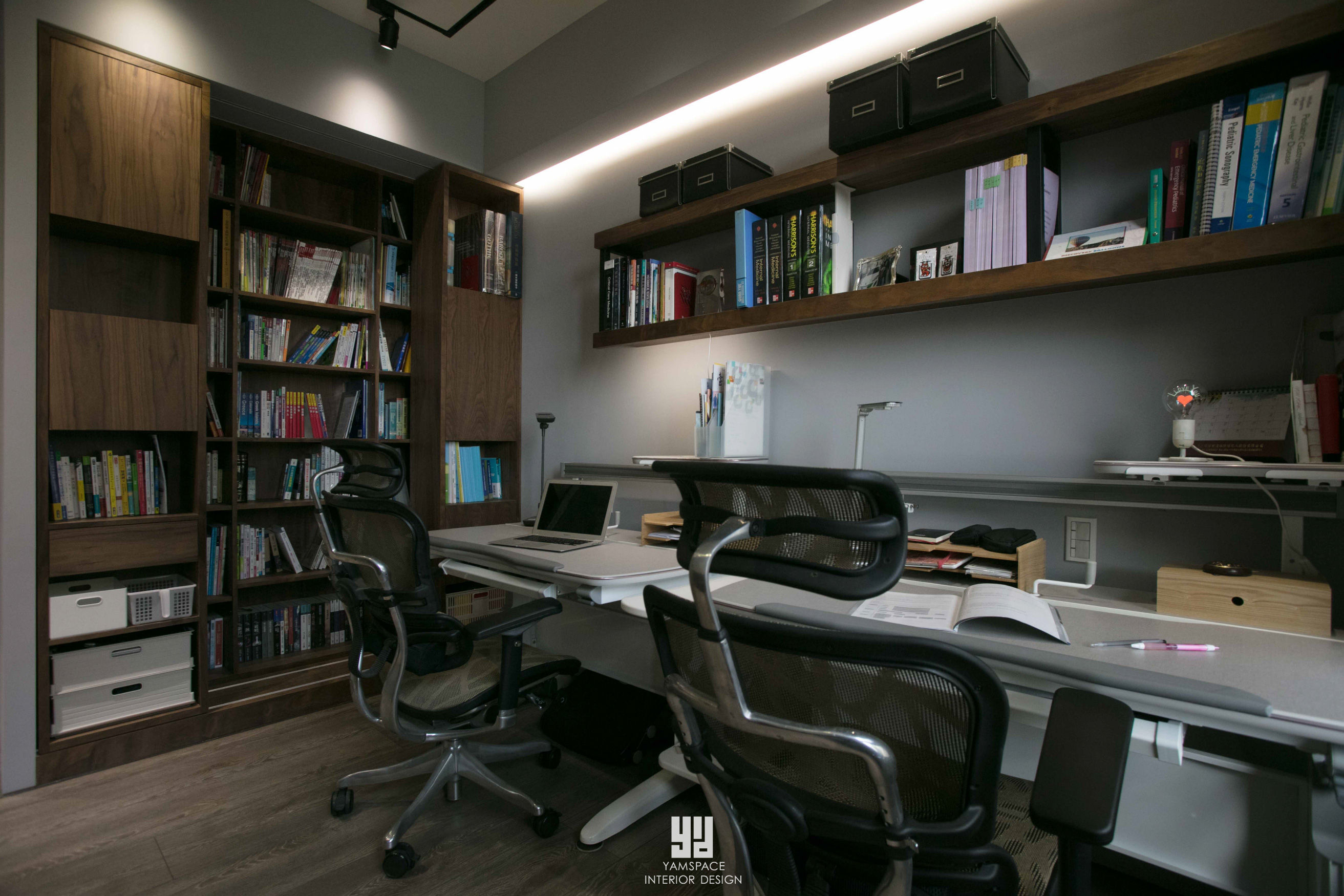 書櫃雙層滑軌設計-台中室內設計推薦