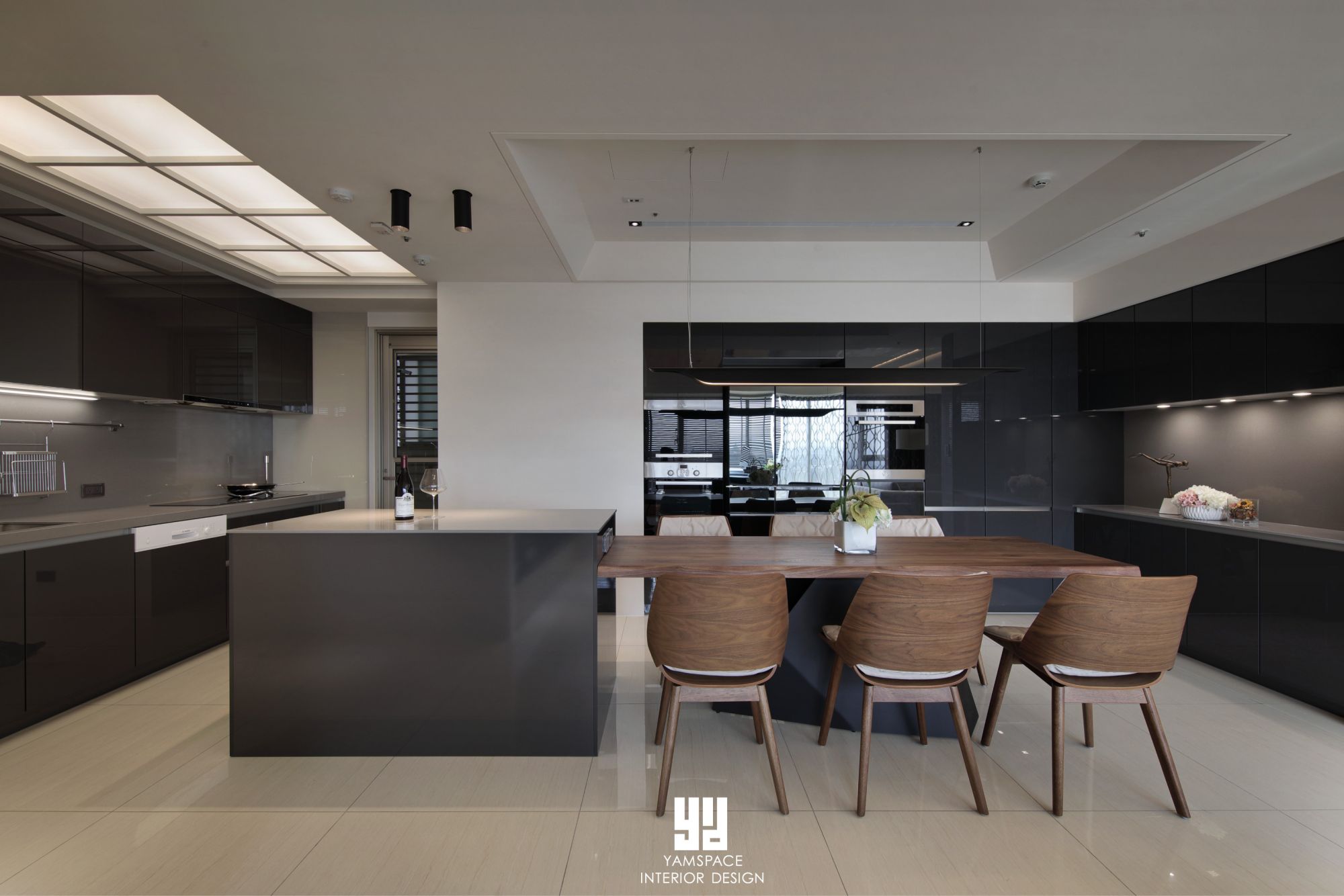 黑白色調餐廚房設計-台中室內設計公司